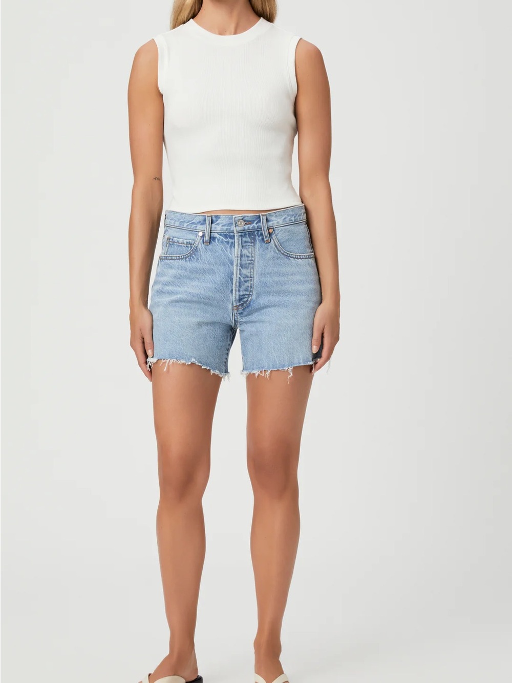 Paige Archie Short in Tayce Distressed